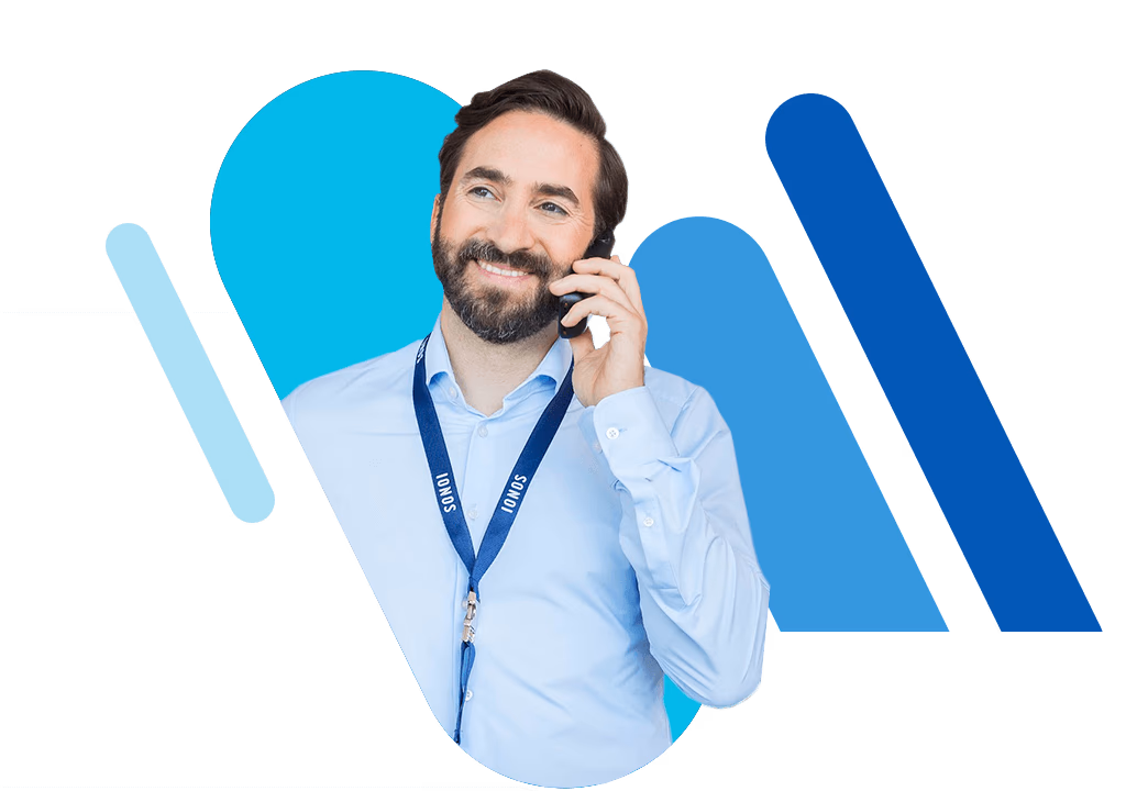 Asistente personal de IONOS al teléfono