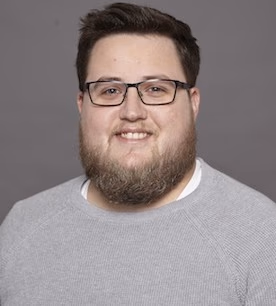 small Headshot Alexander Höller