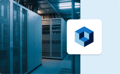 Serverraum mit Storage-Icon: steht für IONOS S3 Object Storage zur sicheren Archivierung und Datenspeicherung.