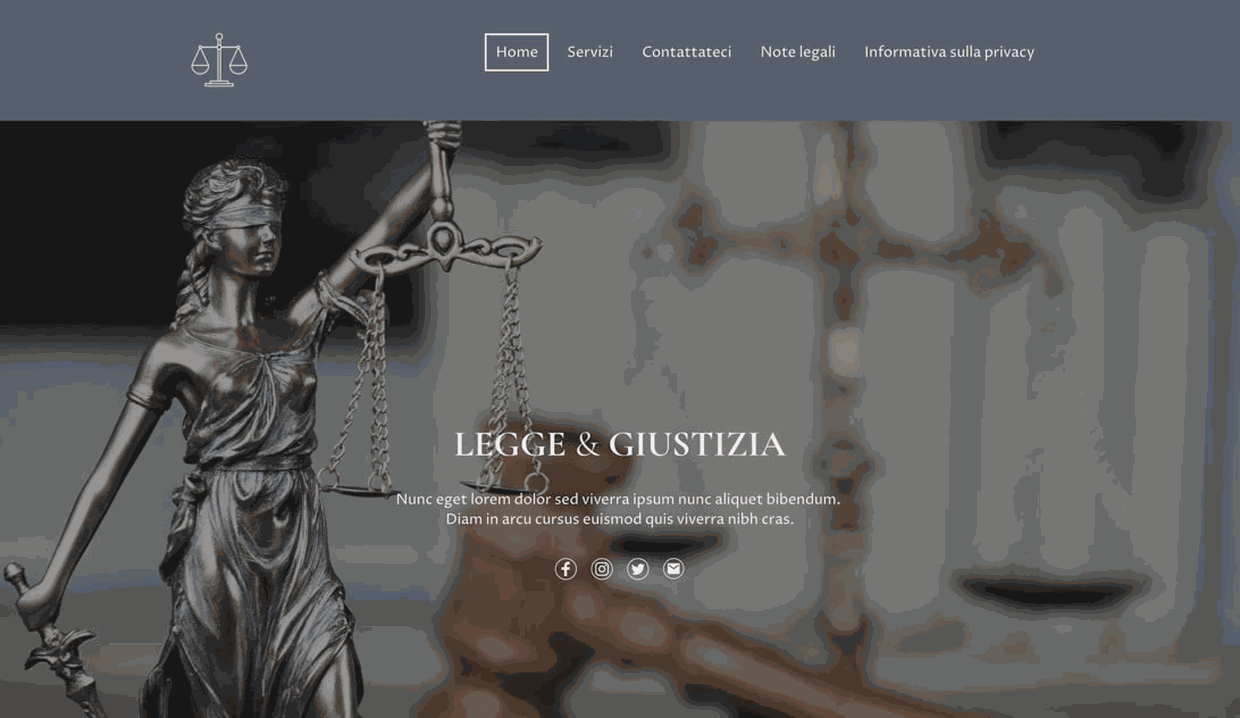 Sito web studio legale con titolo "Legge & Giustizia", statua Giustizia con bilancia su sfondo grigio